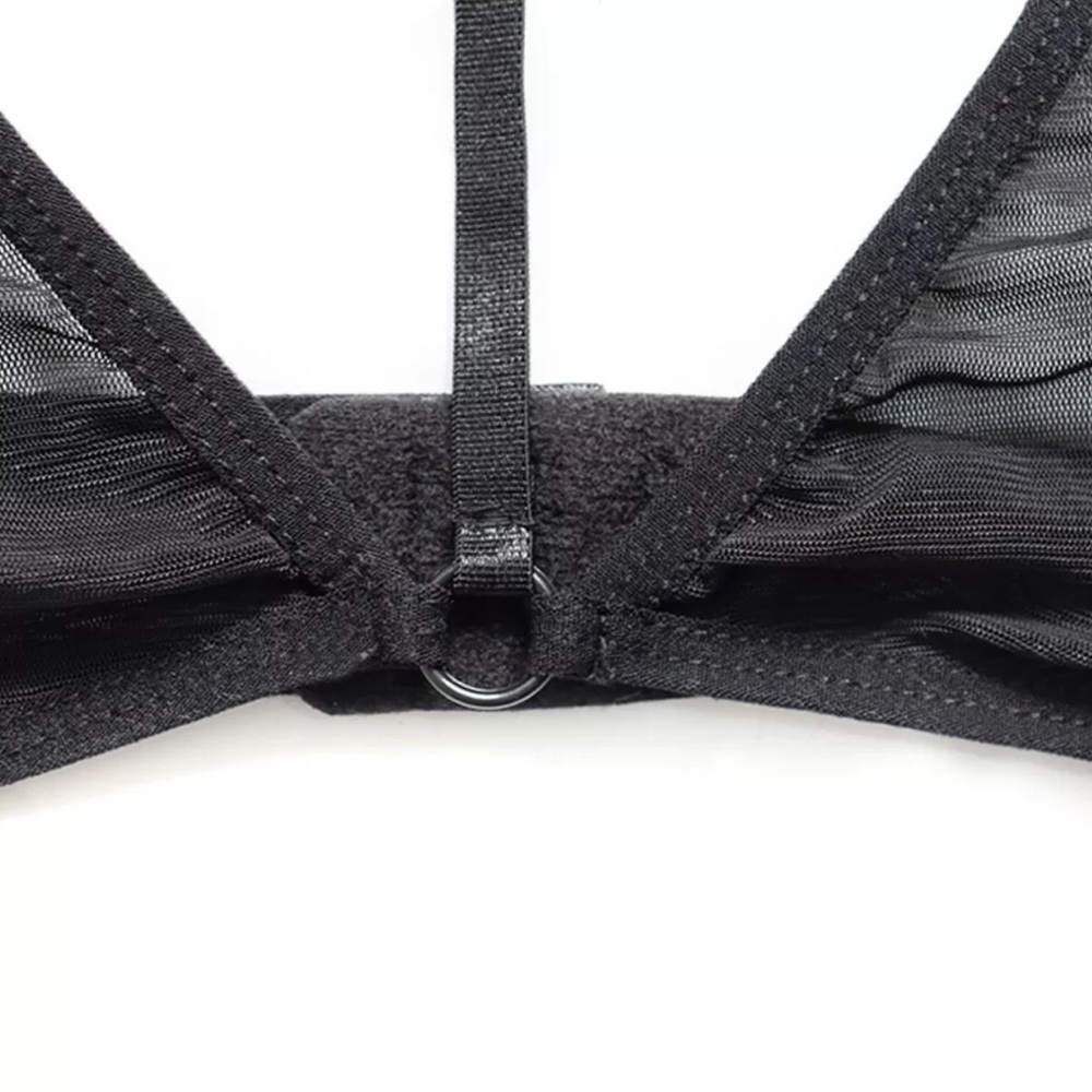 Lingerie - Picture 8 of 9